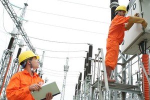 [Infographics] Nhìn lại những lần tăng giá bán lẻ điện bình quân