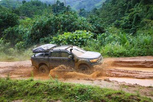 Hành trình của những tay lái bán tải có 'tầm' và có 'tâm'