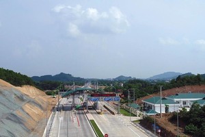 Sau 10 tháng từ khi đưa vào khai thác, nhà đầu tư Dự án BOT Thái Nguyên - Chợ Mới vẫn chưa thể tiến hành thu phí hoàn vốn. Ảnh: Anh Minh