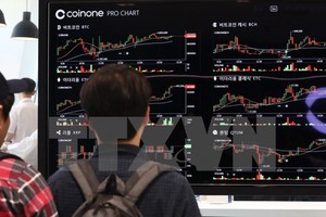 Bảng điện tử thông báo tỷ giá đồng tiền ảo tại một sàn giao dịch ở Seoul, Hàn Quốc ngày 12/9/2017. (Nguồn: Yonhap/TTXVN)