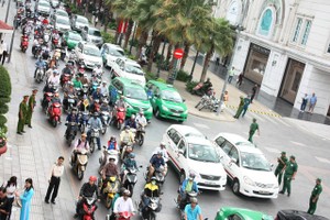 Hiệp hội taxi TPHCM kêu cứu vì cho rằng chính sách không công bằng khiến nhiều doanh nghiệp có nguy cơ phá sản