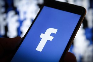 Facebook cấm quảng cáo tiền ảo vì lo lừa đảo