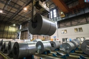 Thép nhập khẩu vào Mỹ sắp bị đánh thuế cao. Ảnh: AFP