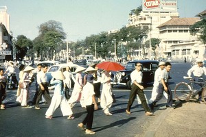 Trang phục phụ nữ Sài Gòn những năm 1950