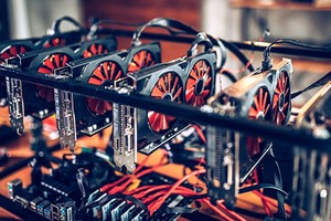 Card đồ hoạ (GPU) dùng cho khai thác tiền điện tử.
