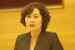 Phó thống đốc Nguyễn Thị Hồng khẳng định quy trình nhận tiền gửi, cho vay của ngân hàng chặt chẽ. Ảnh: Võ Hải
