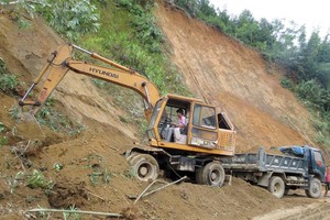 Nhà thầu thi công tại Dự án Cải tạo, nâng cấp Quốc lộ 279