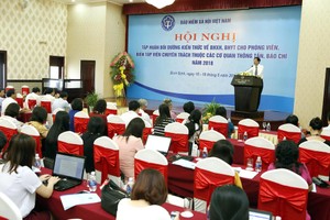 Toàn cảnh Hội nghị.