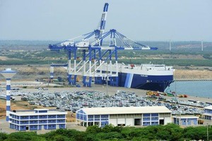 Cảng Hambantota ở Sri Lanka, công trình được Trung Quốc đổ tiền đầu tư xây dựng. (Ảnh: Getty).