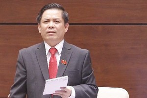 Quan điểm của Bộ trưởng GTVT Nguyễn Văn Thể về BOT là bảo vệ lợi ích người dân đã không nhận được sự đồng tình từ các đại biểu tham gia chất vấn.