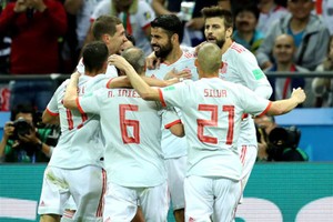 Iran 0-1 Tây Ban Nha: Tưởng dễ mà khó