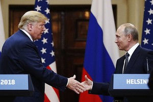 Tổng thống Trump và Tổng thống Putin trong cuộc gặp tại Helsinki ngày 16/7 (Ảnh: AP).