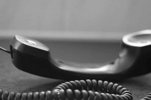 Ông lão trình báo mất 750 triệu đồng sau cú điện thoại báo nợ cước