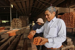 Thương binh Nguyễn Văn Sáu. Ảnh: Đắc Thành.