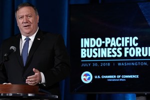 Ngoại trưởng Pompeo phát biểu tại Diễn đàn Doanh nghiệp Ấn Độ - Thái Bình Dương tại Washington ngày 30/7 (Ảnh: Getty).