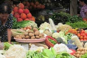 Giá rau tăng mạnh. Ảnh: Hồng Châu.