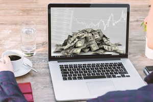 Khối ngoại bán ròng: Không nên xem nhẹ