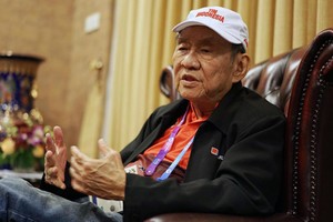 Tỷ phú Michael Bambang Hartono trả lời phỏng vấn ở Jakarta hôm 21/8. Ảnh: Blomberg.