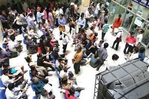 Các cơ sở khám chữa bệnh BHYT cần chuyển thông tin kịp thời lên Cổng giám định BHYT.