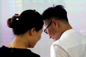 Các công ty chứng khoán lớn hiện nay đều cung cấp dịch vụ thông tin và khuyến nghị đầu tư khá cụ thể cho khách hàng.