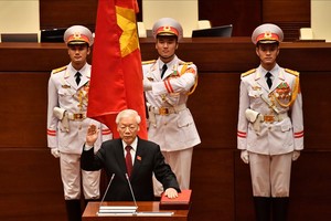 Chủ tịch nước tuyên thệ nhậm chức