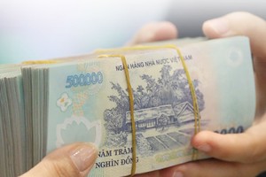 Khi đặt vấn đề vay margin, nhà đầu tư thường quan tâm nhiều hơn đến cơ hội mua cổ phiếu nhưng ở những thời điểm thị trường khó khăn, lãi suất là một yếu tố nhà đầu tư cân nhắc kỹ