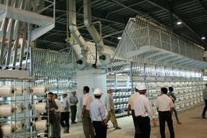 Hoạt động sản xuất tại Nhà máy PVTex Đình Vũ.