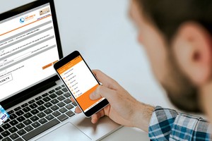 SHB chú trọng công tác định hướng, hỗ trợ khách hàng tiếp cận với loại hình dịch vụ ngân hàng số.