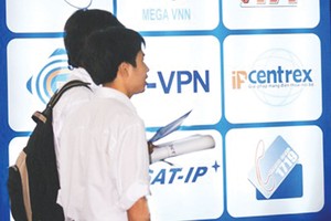 Hai ông lớn viễn thông là Vinaphone và MobiFone đều nằm trong danh sách chuyển giao đợt này.