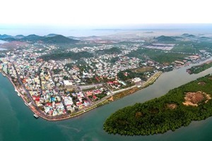 Thị trường bất động sản Hà Tiên đang chịu chi phối của quy luật: “Giá khởi điểm càng thấp tỷ suất tăng giá càng cao và ngược lại”.