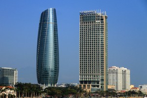 Ban chỉ đạo xây dựng chính quyền điện tử và thành phố thông minh Đà Nẵng được thành lập trên cơ sở hợp nhất Ban Chỉ đạo Ứng dụng và phát triển Công nghệ thông tin và Ban chỉ đạo thành phố thông minh hơn.