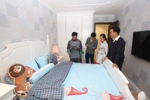 Dự báo, các doanh nghiệp bất động sản và cả cá nhân vay mua nhà sẽ gặp khó khăn trong việc tiếp cận vốn vay ngân hàng.