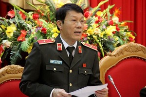 Thiếu tướng Lương Tam Quang, Chánh văn phòng kiêm người phát ngôn Bộ Công an.