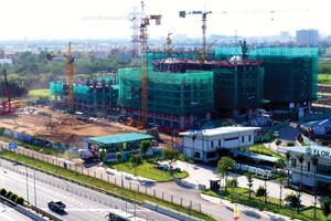 TP.HCM: “Thị trường chờ dự án, dự án chờ thủ tục“