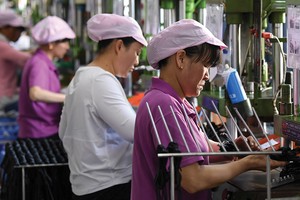 Trái ngược bức tranh lợi nhuận doanh nghiệp Mỹ - Trung