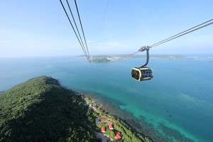 Cáp treo Hòn Thơm hút lượng khách lớn tới Phú Quốc.