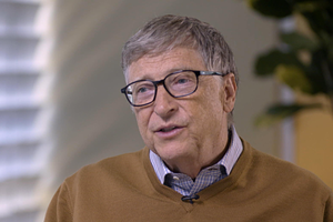 Đồng sáng lập Microsoft Bill Gates trong cuộc phỏng vấn với Bloomberg. Ảnh: Bloomberg.