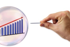 FTM: Rủi ro hiển hiện trong báo cáo tài chính