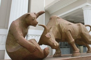 Mô hình Sở GDCK Việt Nam: Cần nhiều góc nhìn phản biện