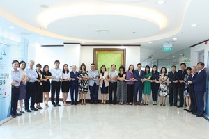 Các thành viên của Hội đồng chung khảo Cuộc bình chọn Doanh nghiệp niêm yết 2019