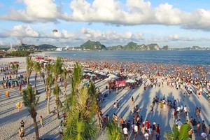 Quảng Ninh: Hành trình tiến đến “ngôi vương” du lịch Việt