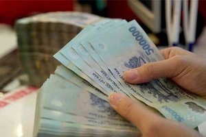 Thưởng Tết năm 2020 tại Hà Nội tăng khoảng 5% so với năm 2019. (Ảnh minh họa: Vietnam+)
