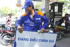 Giá xăng, dầu tăng từ chiều nay 31/12