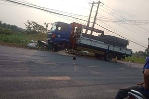 Hiện trường vụ tai nạn. (Nguồn: baolongan.vn)