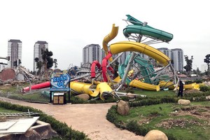 Công viên nước Thanh Hà bị cưỡng chế trước Tết Nguyên đán.