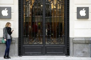 Một cửa hàng Apple ở thủ đô Paris, Pháp. (Nguồn: Getty Images).