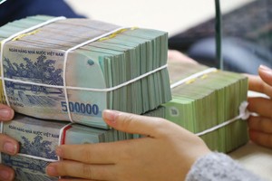 Doanh nghiệp cần nhiều hơn giải pháp hạ lãi suất