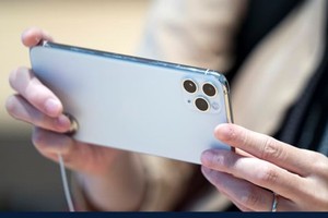 Điện thoại iPhone 11 Pro của Apple. (Nguồn: Getty Images).