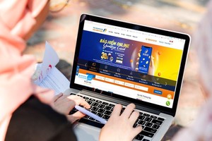 Bảo hiểm giảm phí và “trực chiến” 24/7 hỗ trợ khách hàng vượt qua mùa dịch