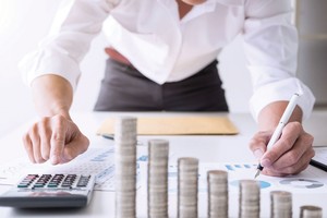Hiệu quả doanh nghiệp niêm yết nhìn từ kết quả quý I